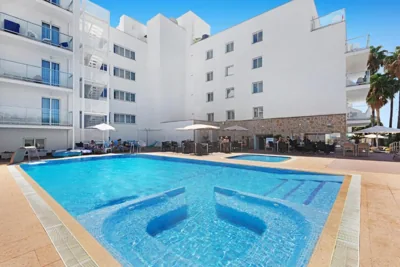 Hotel Sant Jordi — foto 4