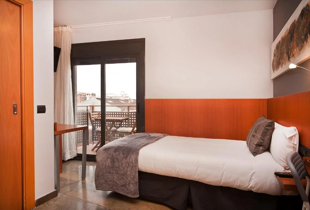 单人间 — HOTEL SANT PERE ll HSPII