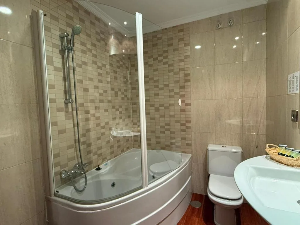 Superior-Zimmer – 1 großes Bett — Hotel Santa Teresa