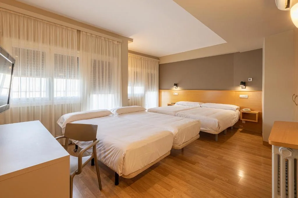 Habitación cuádruple — Hotel Santamaria
