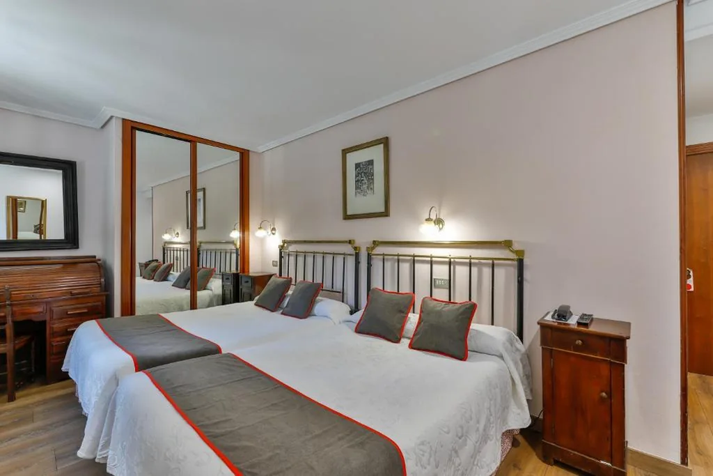 Familiekamer — Hotel Santillana