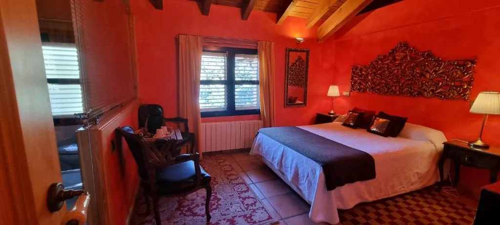 Habitación Doble con bañera de hidromasaje — Hotel Sara De Ur