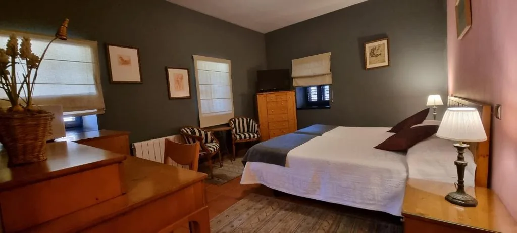Habitación Doble Estándar con vistas al jardín - 2 camas — Hotel Sara De Ur