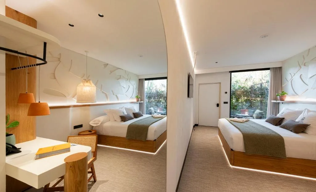 Habitación Doble Superior con terraza - 1 o 2 camas — Hotel Sarela Natura
