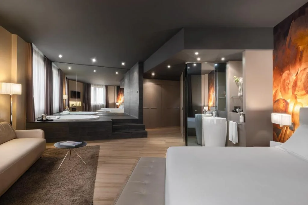 Suite con vasca idromassaggio — Hotel SB Ciutat Tarragona