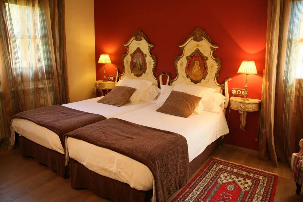 Tweepersoonskamer - 1 of 2 bedden — Hotel Selba d'Ansils