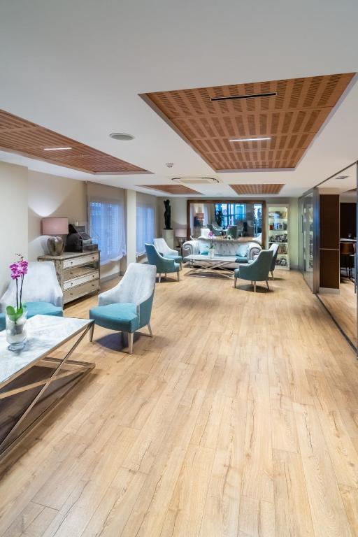 Hotel Selu