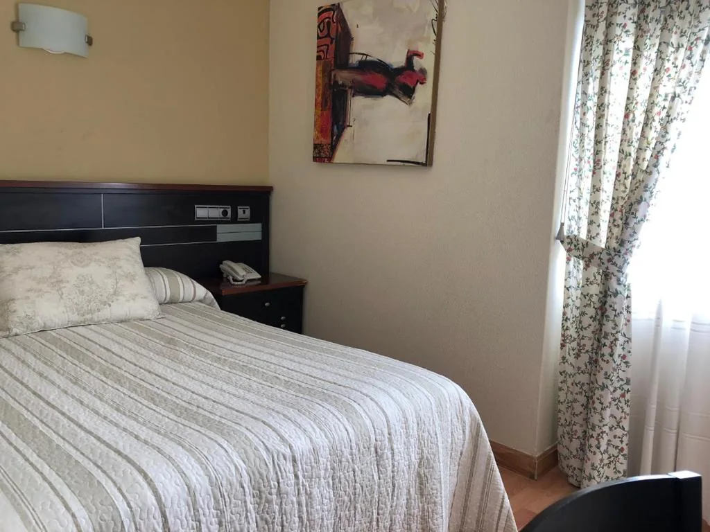 Habitación Individual — Hotel Sena
