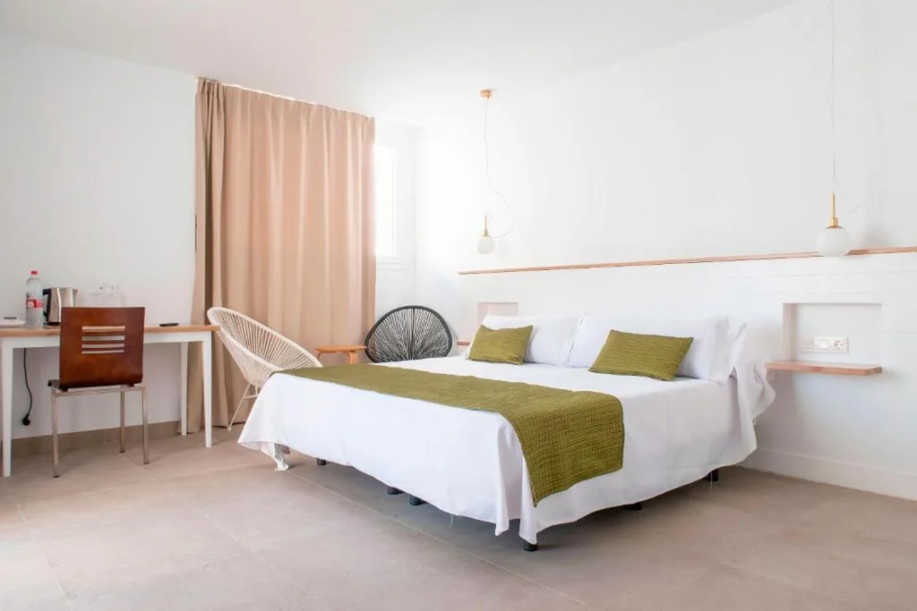 Chambre double supérieure avec terrasse - 1 ou 2 lits — Hotel Senderos