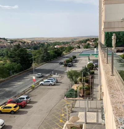 Hotel Sercotel Cuatro Postes — 写真 8