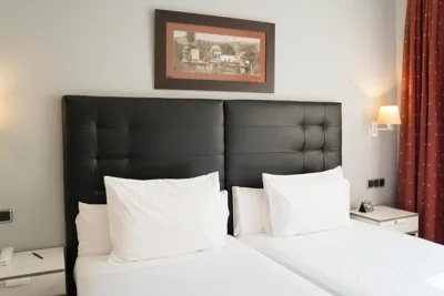 Hotel Sercotel Tres Luces — photo 2