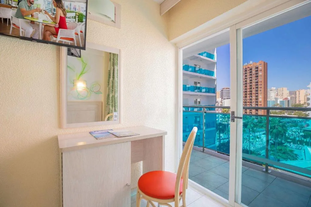 Quarto Individual — Hotel Servigroup Calypso