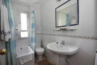 Hotel Sevilla — Foto 3