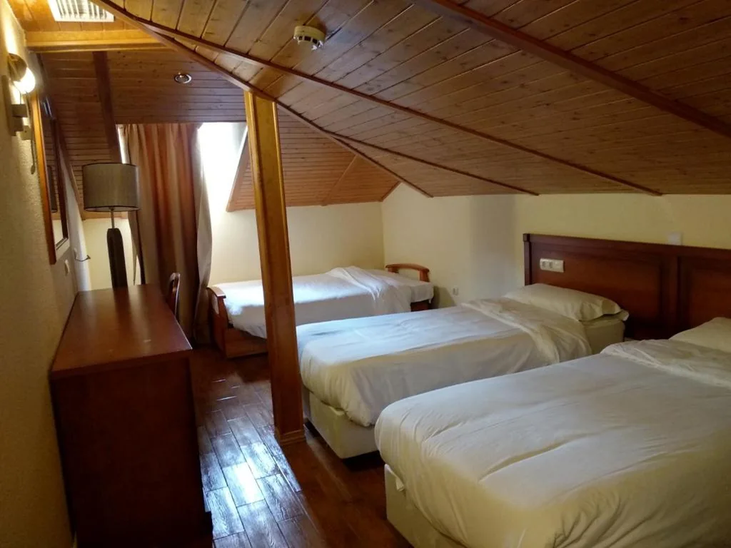 Camera tripla — Hotel Sierra Oriente