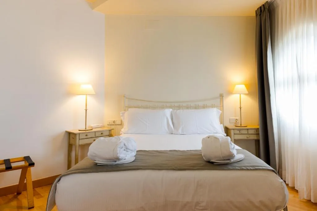 可使用水疗中心的高级双人间 — Hotel Silken Villa de Laguardia