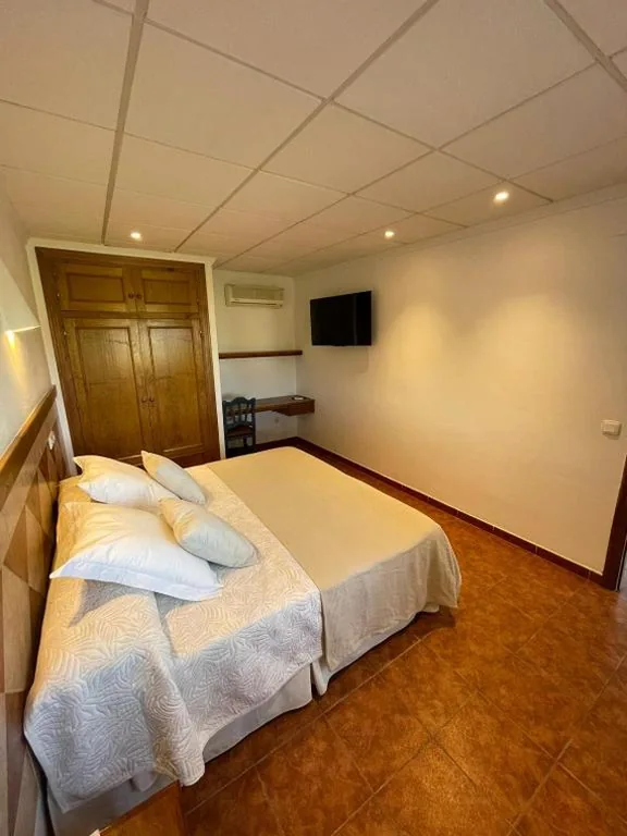 Suite Junior con vistas al jardín — Hotel Simón