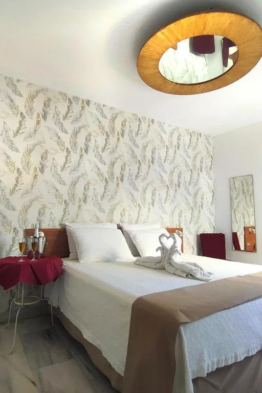 Habitación Doble con bañera de hidromasaje — Hotel Sol Almería