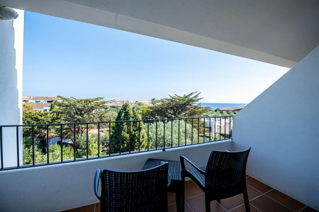 Doppelzimmer mit seitlichem Meerblick — Hotel Sol Ixent - Adults Only