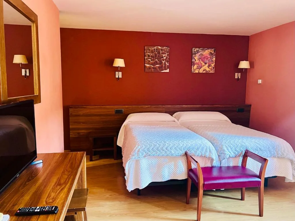 Habitación Triple — Hotel Solana