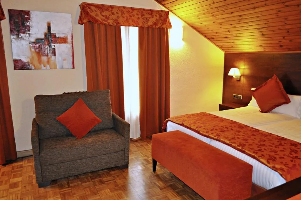 Camera Tripla (3 adulti) — Hotel Solineu