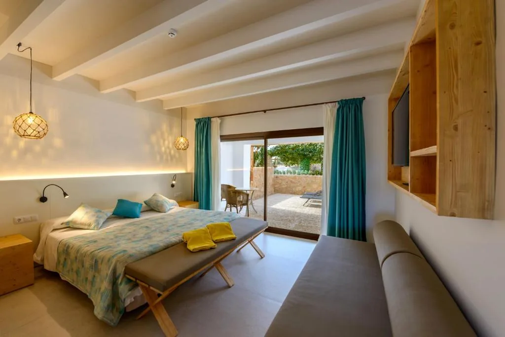 Habitación Doble con terraza — Hotel Son Trobat Wellness & Spa