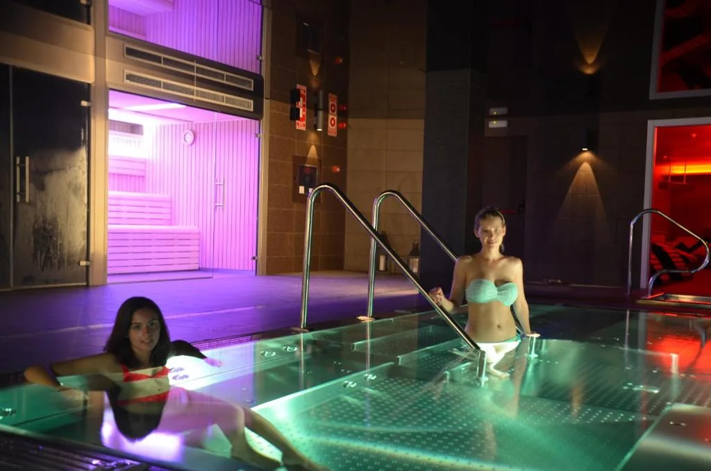 Doppelzimmer mit Spa-Zugang – 1 oder 2 Betten — Hotel Spa Acevi Val d’Aran