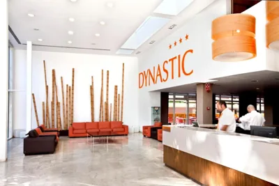 Hotel & SPA Dynastic — Foto 8