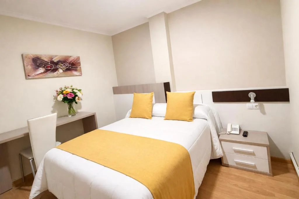 Habitación Doble Económica — Hotel Spa Galatea