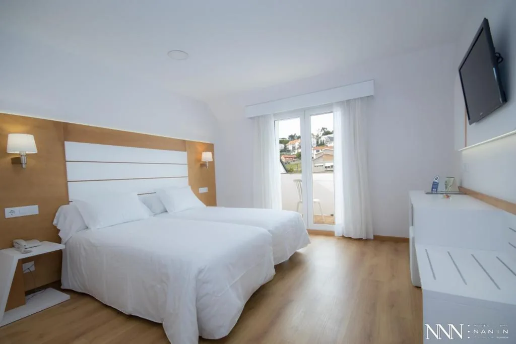 Camera doppia con accesso alla spa (2 adulti + 1 bambino) - 1 o 2 letti — Hotel Spa Nanin Playa
