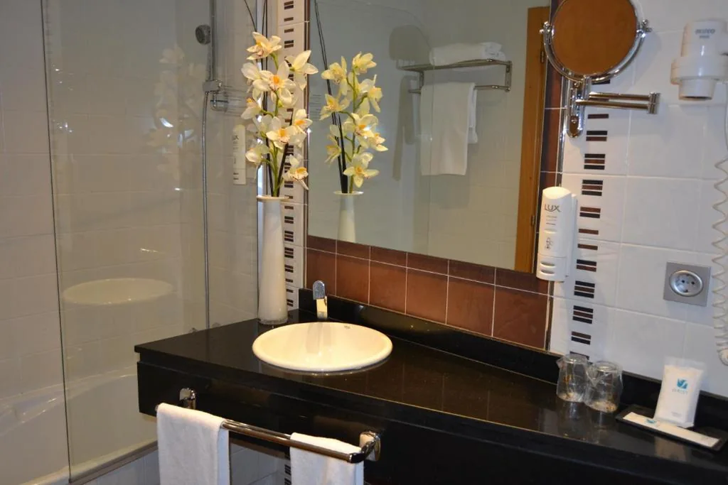 Doppelzimmer – 1 oder 2 Betten — Hotel Spa Odeón