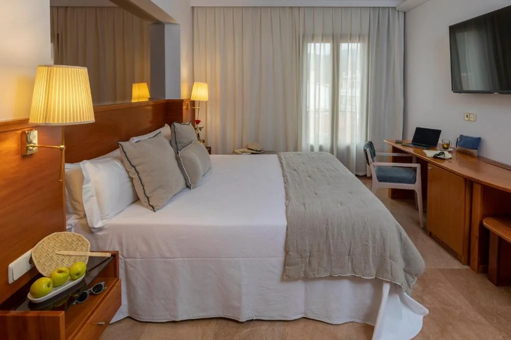Comfort tweepersoonskamer - 1 of 2 bedden — Hotel Spa Porto Cristo
