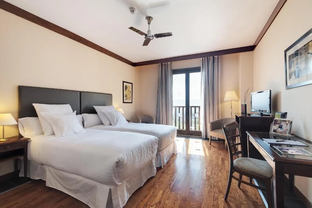 Superior Double Room with Balcony — Hotel & Spa Real Badaguás Jaca