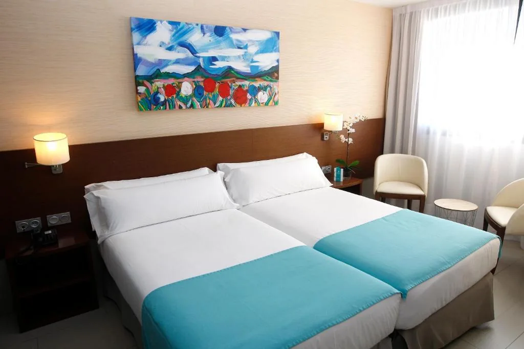 Quarto quádruplo — Hotel & Spa Real Ciudad De Zaragoza