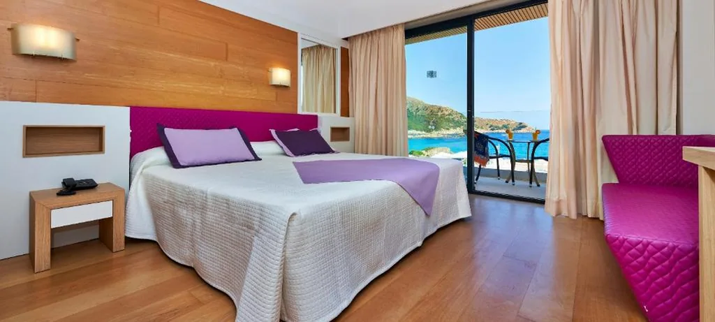 Habitación Doble con vistas al mar - 2 camas — Hotel & Spa S'Entrador Playa