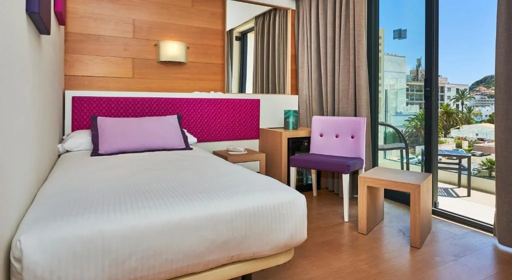 Habitación Individual — Hotel & Spa S'Entrador Playa