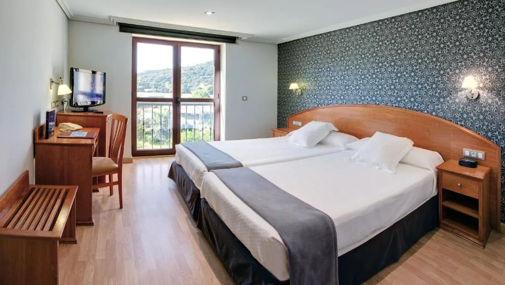 Valentinstagspaket — Hotel Spa Villa Pasiega