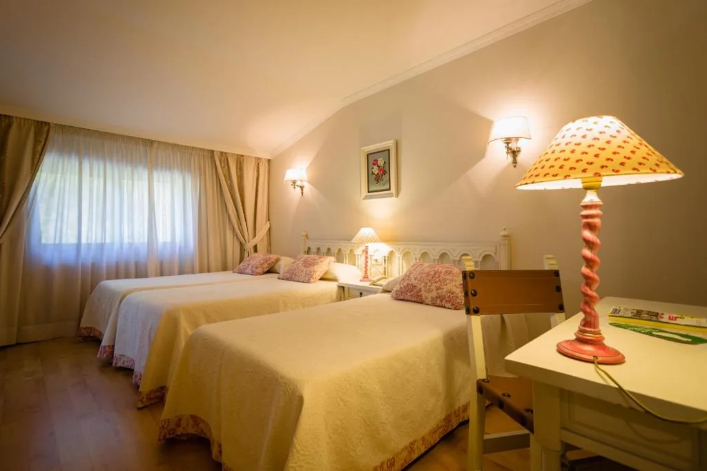 Habitación Triple Estándar — Hotel Stellamaris