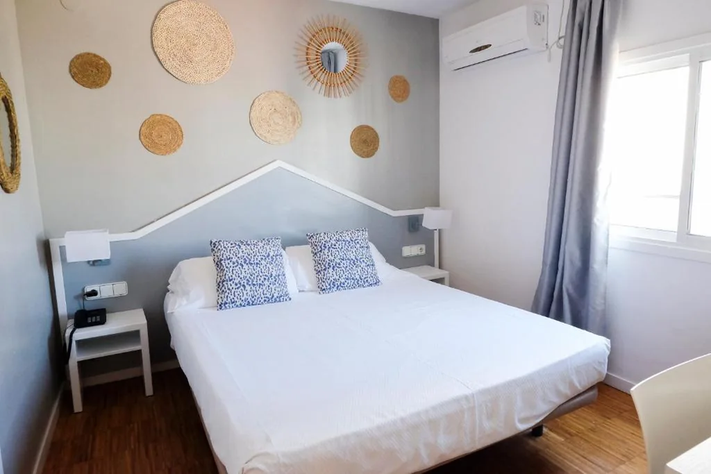 Chambre double - 1 ou 2 lits — Hotel Subur