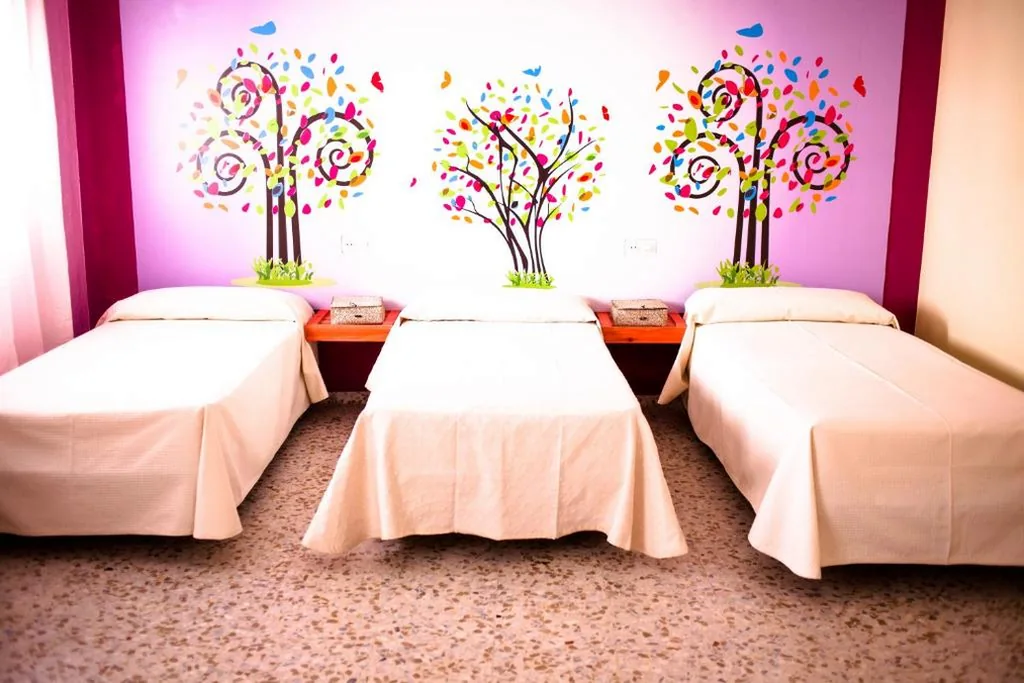 Camera Familiare — Hotel Sur Utopia