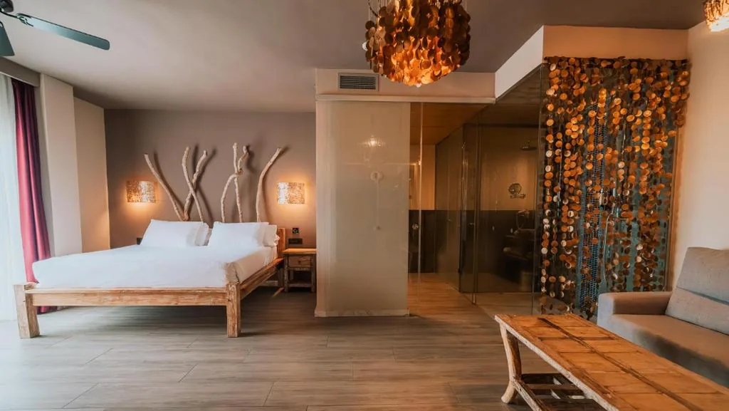 Junior Suite con terrazza e vista sul mare — Hotel Tarifa Lances, a member of Radisson Individuals