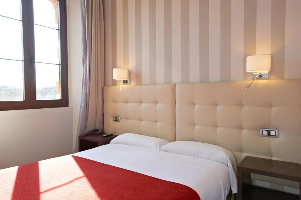Habitación Familiar — Hotel Termas Balneario Termas Pallares