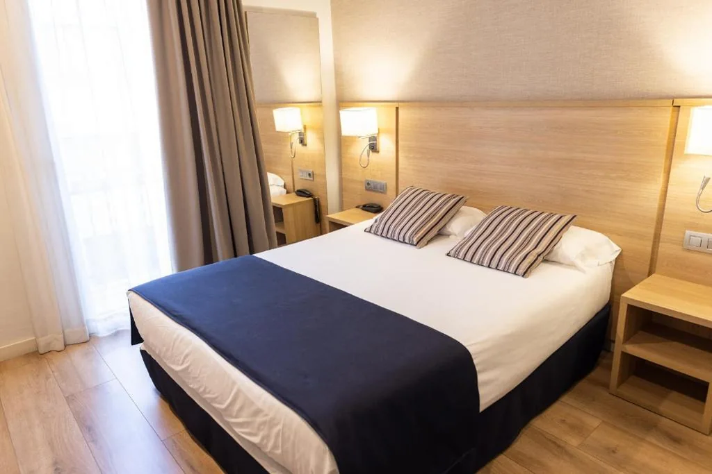 Habitación Doble — Hotel Terminus
