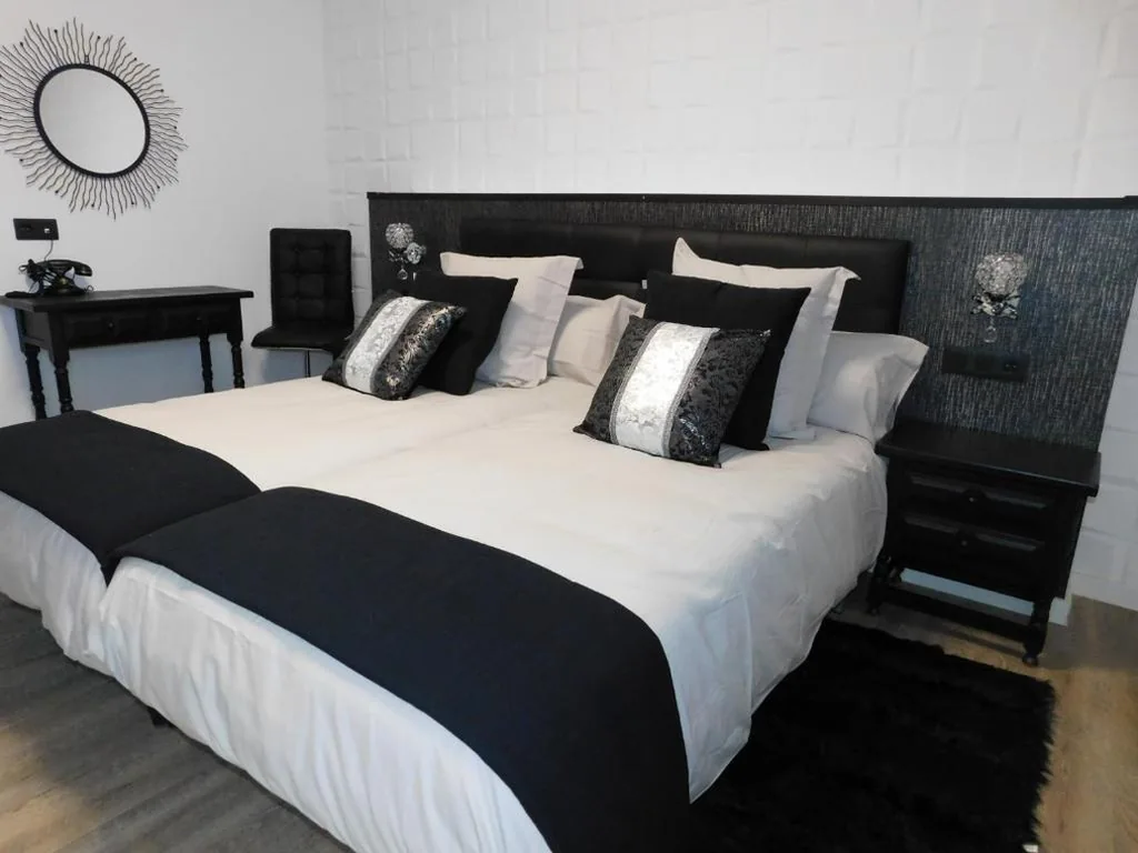 Deluxe Twin Room — HOTEL TERRA GALEGA MEIGA