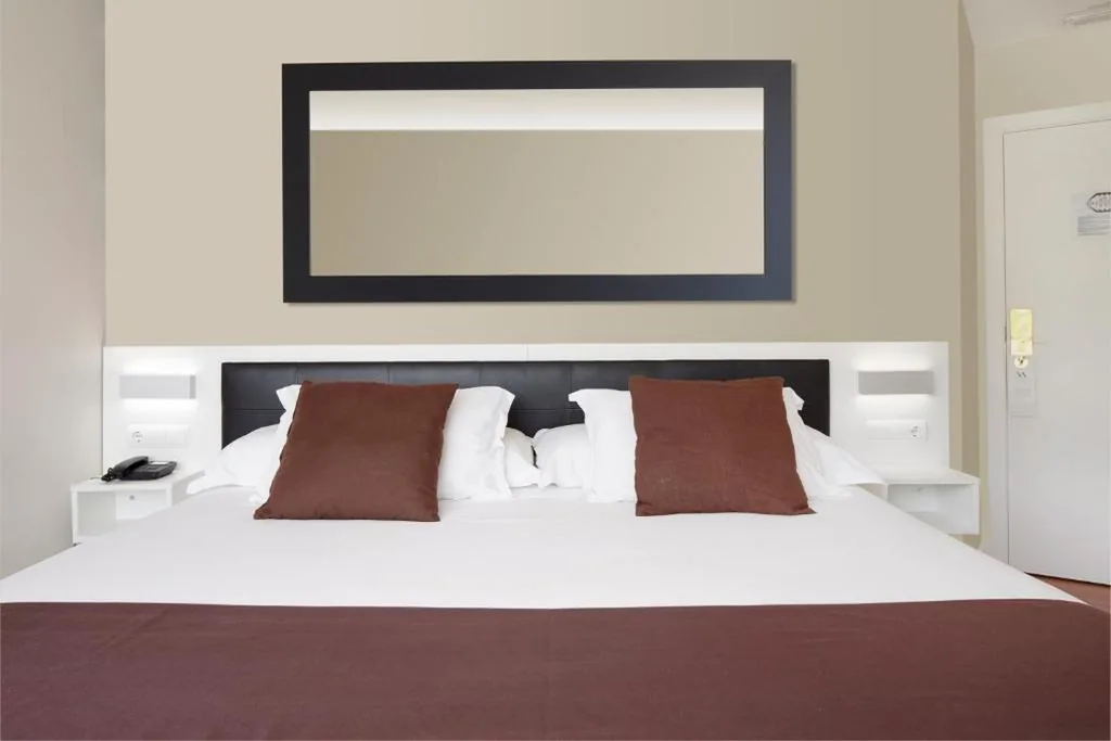 Camera Superior con letto grande e accesso alla spa — Hotel & Thalasso Villa Antilla - Habitaciones con Terraza - Thalasso incluida