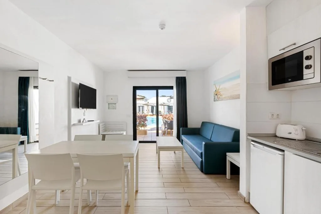 Appartement met 2 slaapkamers — Hotel THB Flora