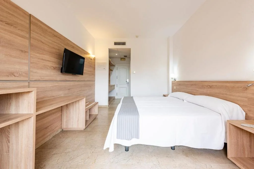 Quarto Duplo com terraço - 1 ou 2 camas — Hotel Toboso Almuñécar