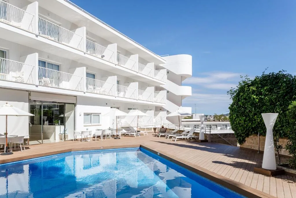 Hotel Torá