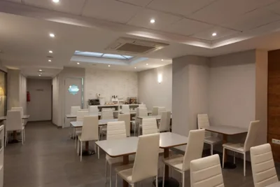 Hotel Torico Plaza — Foto 4