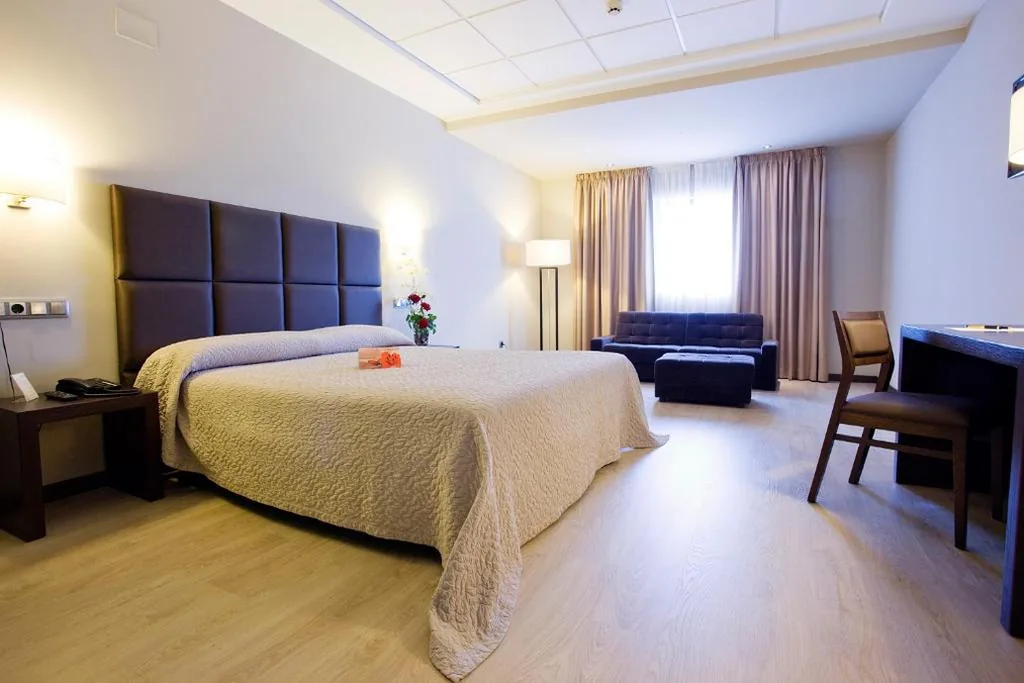 Habitación Doble Superior — Hotel Torre de Núñez