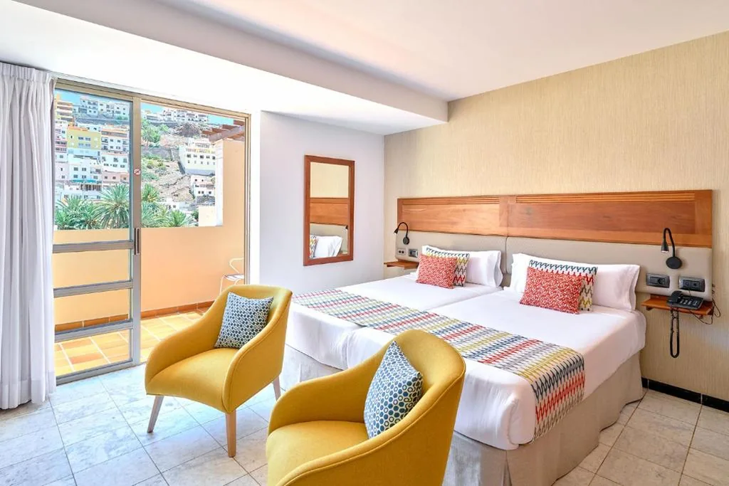 Camera doppia Superior con 2 letti — Hotel Torre Del Conde